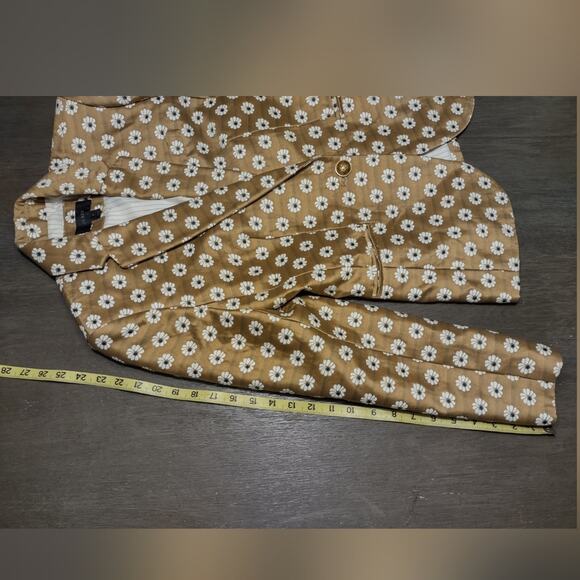 J. Crew Campbell Scattered Daisy Gold Floral Print Jacquard Gold Button Blazer 0 - Picture 8 of 16